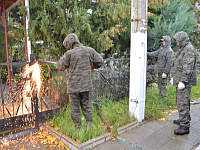 В Твери демонтируют незаконно установленные ограждения